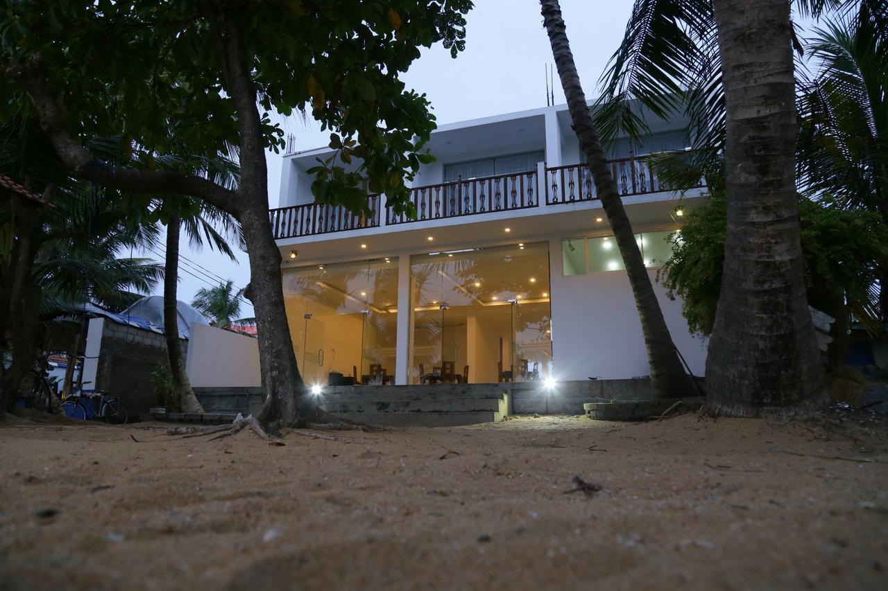 Lochana Beach Hotel Ettukala Zewnętrze zdjęcie