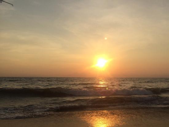 Lochana Beach Hotel Ettukala Zewnętrze zdjęcie